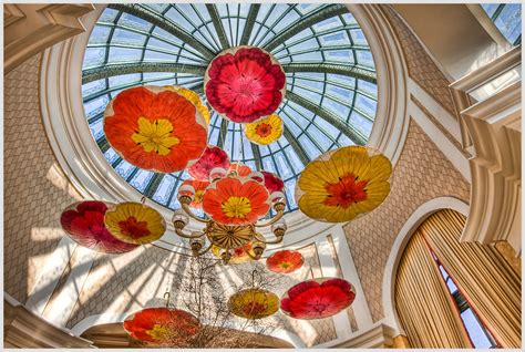 Chihuly Umbrellas | A large Chihuly glass umbrella chandelie… | Flickr