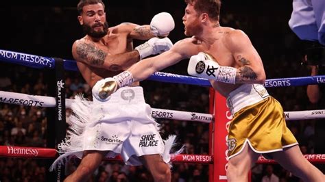 Twitter reacts to Canelo Alvarez stopping Caleb Plant to become the ...