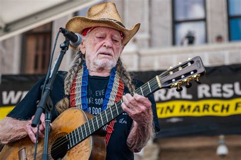 Willie Nelson, ZZ Top to perform in New Braunfels in 2023