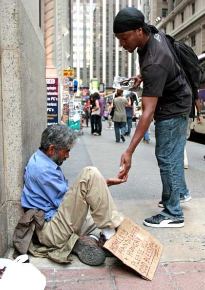 Almsgiving: Give in a way ‘that is pleasing to God’ – CatholicPhilly