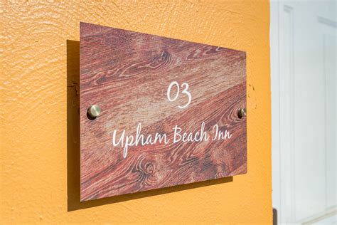 Amenities — Upham Beach Inn