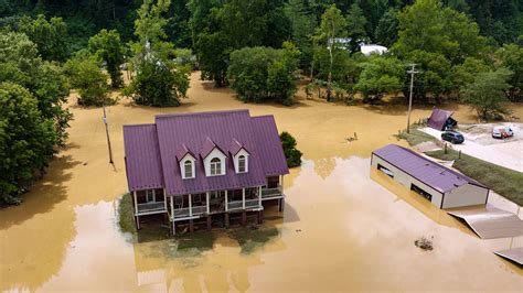 Death Toll Rises in Devastating Kentucky Flooding - The New York Times