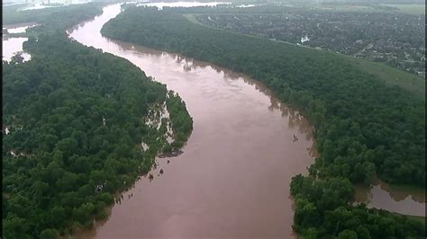 Texas officials keeping close eye on rising Brazos River - ABC13 Houston