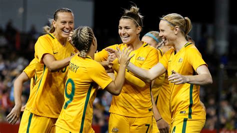 Australian Women and Men’s Soccer Teams Reach Deal for Equal Pay - The ...