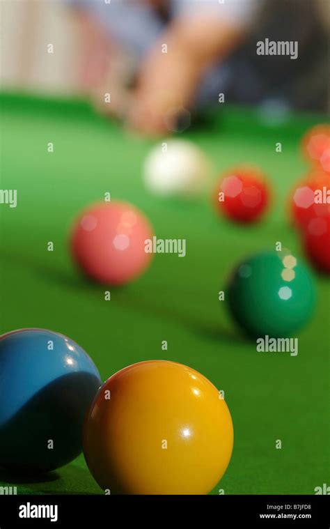 snooker balls on table Stock Photo - Alamy