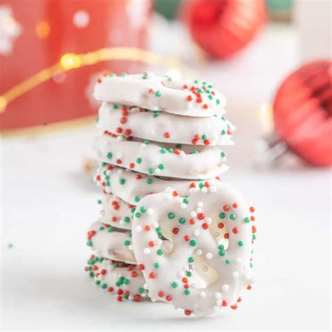 White Chocolate Pretzels Recipe - The Cookie Rookie®