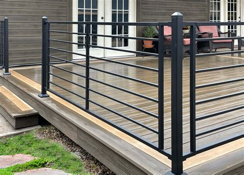 Share 73+ decorative deck railing panels - seven.edu.vn