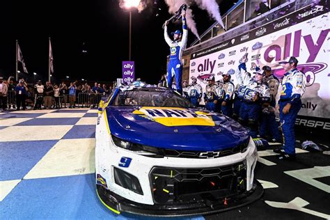 Chase Elliott on top in Ally 400 NASCAR Cup Series race at Nashville ...