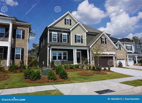 New Houses in a Suburban Neighborhood in North Carolina Stock Photo ...