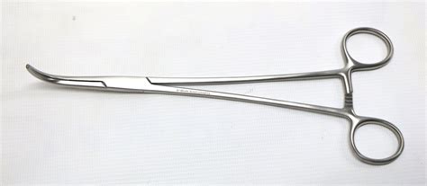 Mixter Right Angle Forceps – Golden Horse Medical Supplies