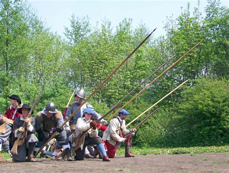 Sealed Knot Society, Pike Formation, English Civil War Re-… | Flickr