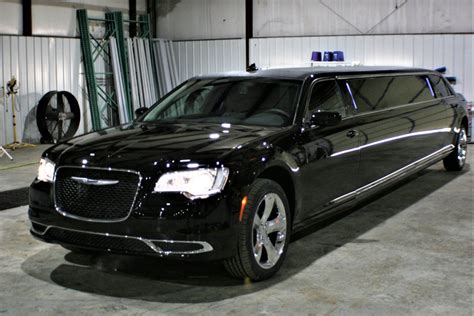 New 2023 Chrysler 300 for sale in Springfield, MO #WS-15665 | We Sell Limos