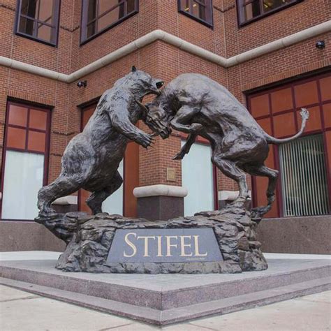 Bull And Bear Statues Metal Casting Bronze Sculpture - SevenTreeSculpture