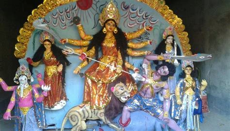 West Bengal village celebrates Durga Puja after 4-years (pics)