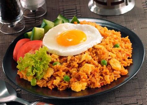 Yuk Intip Minyak Rahasia Nasi Goreng yang Dibuat Dengan Cara Mudah