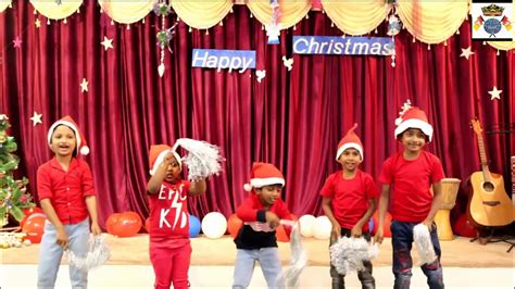 JINGLE BELL KIDS DANCE - YouTube