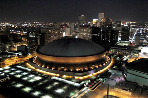 Saints stadium renamed Mercedes-Benz Superdome - CBS News