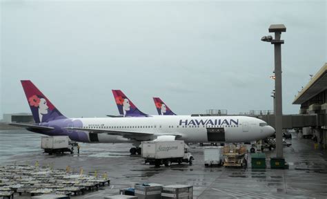 State Steps in to Pay Subs on Embattled Hawaii Air Cargo Facility ...