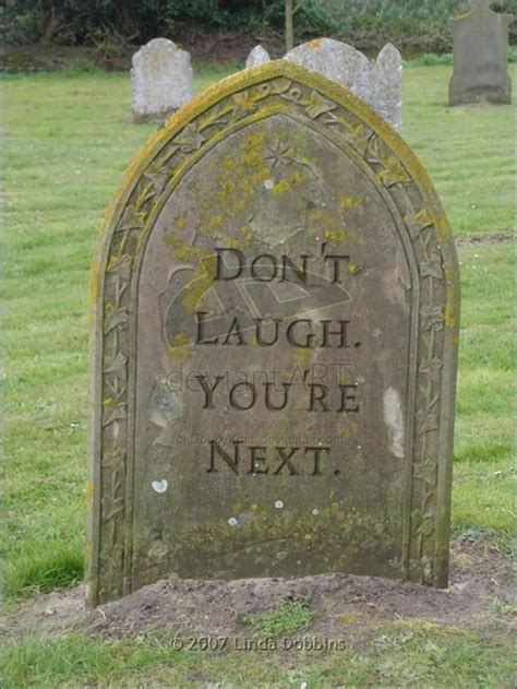 22 Hilarious Gravestones That Will Make You Go ROFL - ScoopNow ...