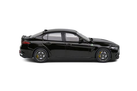 1:43 Alfa Romeo Giulia Quadrifoglio Black — Motor City Classics