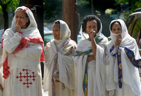 Eritrean dress | A group of women in traditional dress arriv… | Flickr