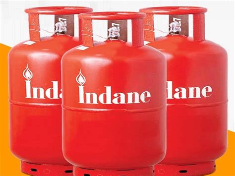 LPG Cylinder Price: इंडेन सिर्फ 750 रुपये में दे रही रसोई गैस सिलेंडर ...