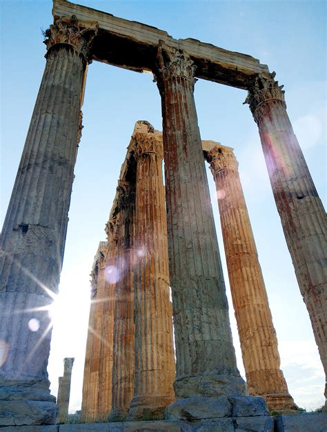 Top 5 Ancient Greek Temples to Explore in Greece | EF Go Ahead Tours