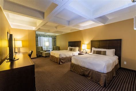 Radisson Hotel Edmonton South Edmonton, Alberta, CA - Reservations.com