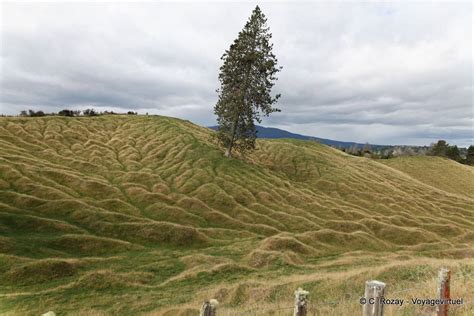 Landscape tortured Waimangu Volcanic Valley, Rotorua - New Zealand