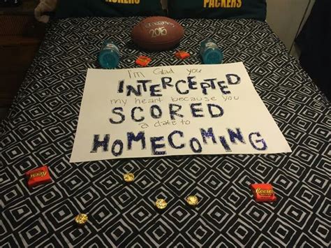 Fun and easy way to answer back to a football player. I barely had time ...