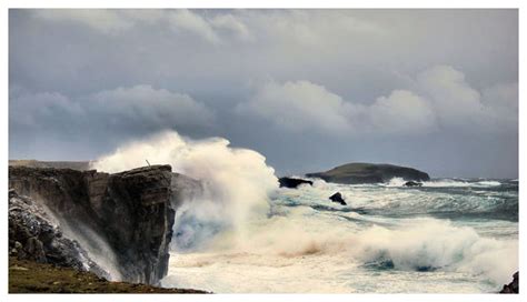 Storm Scotland: 80mph gales warning after day of disruption — Earth ...