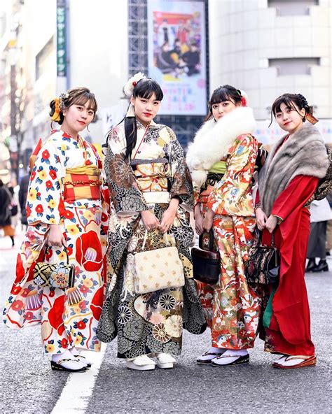 Tokyo Fashion: Traditional Japanese furisode kimono on the streets of ...