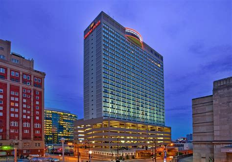 CROWNE PLAZA KANSAS CITY DOWNTOWN - Updated 2021 Prices, Hotel Reviews ...