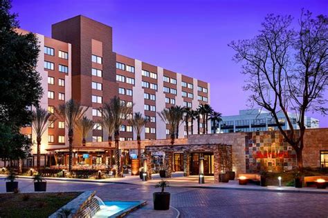 Do not recommend find somewhere else - Review of Los Angeles Marriott ...