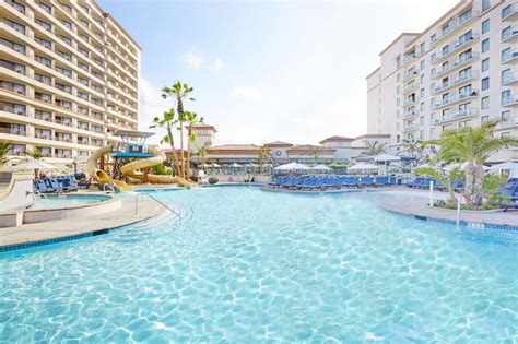 The Waterfront Beach Resort, a Hilton Hotel | Huntington beach hotels ...