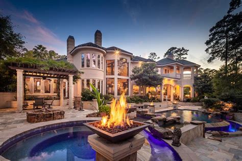 Luxury Homes For Sale in Houston | Houstonia Magazine