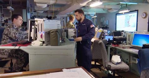 HMS-Albion-operations-room | Navy Lookout