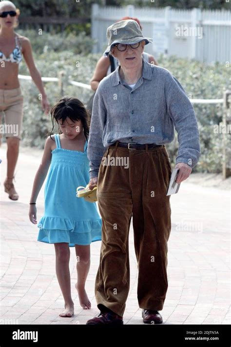 Woody allen and his daughter hi-res stock photography and images - Alamy