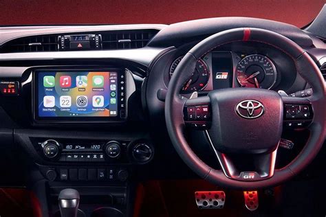 Hilux 2024 Interior - Carri Cristin