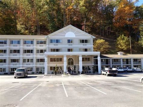 Cherokee Grand Hotel in Cherokee (NC) - Room Deals, Photos & Reviews