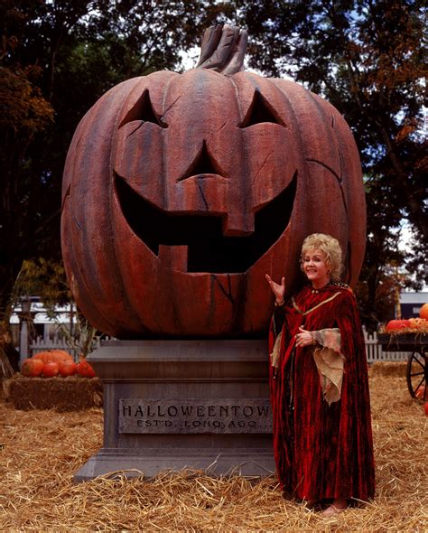 Halloweentown (1998)