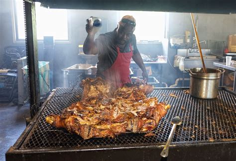 SC vs Texas A&M. The BBQ battle Circa 2023. Mustard Sauce makes it to ...