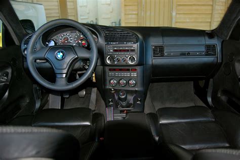 BMW e36 interior (com imagens) | Auto, Carros, Motos