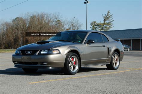 2002 Ford Mustang Gt Coupe 2 - Door 4. 6l