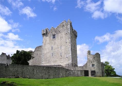 Ross Castle ,steeped in history - Sage Taxis Killarney | Tony Togher Taxis