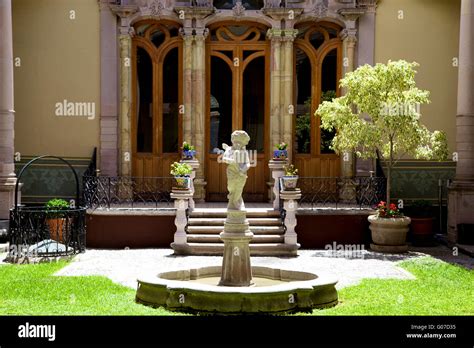 Aguascalientes mexico museum hi-res stock photography and images - Alamy