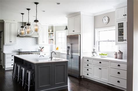 20+ Charcoal Island White Cabinets – The Urban Decor