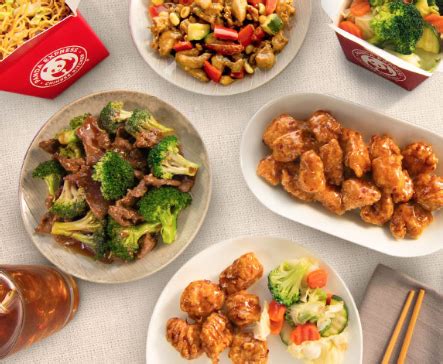 Panda Express: 35% off Any Family Feast Meal | FreebieShark.com