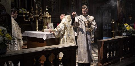 Many Ukrainians are fleeing to the Greek Catholic Church in Lviv, which ...