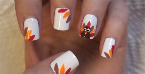 25 Thanksgiving Nail Art Ideas